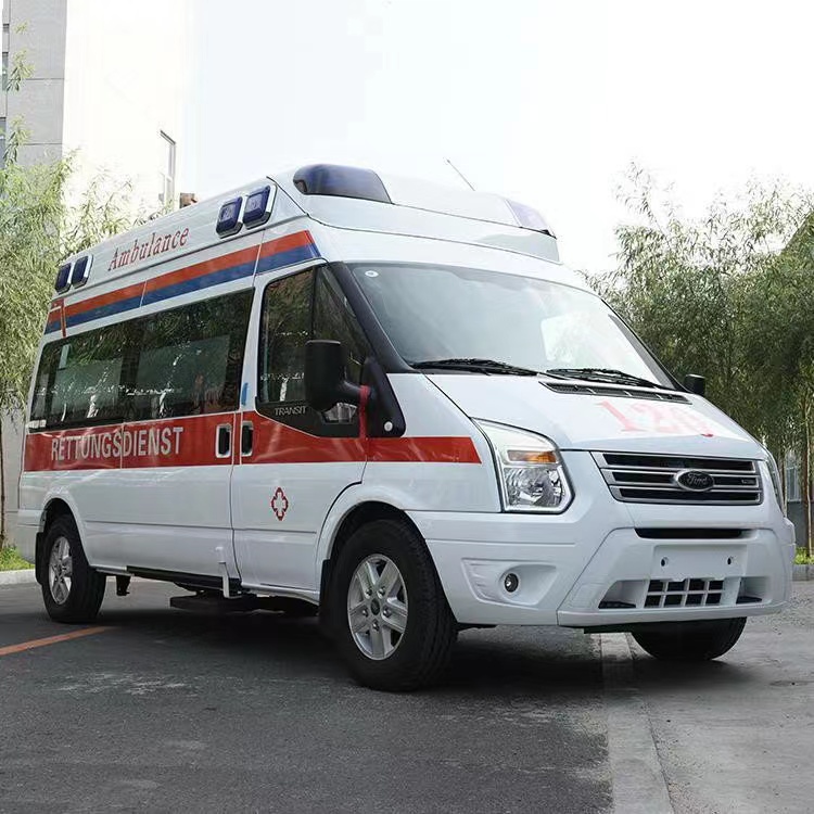 三台行动不便者长途救护车租赁:安全转运的核心注意事项